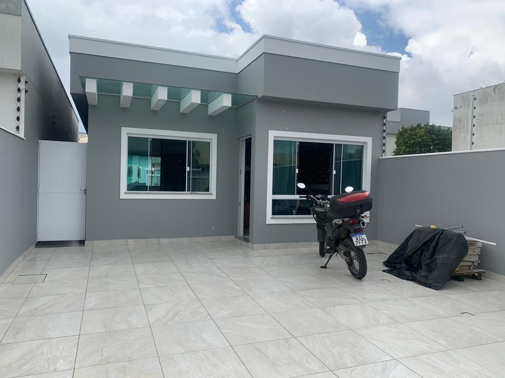 Casa com à venda no bairro Mata Atlântica em Tijucas/SC.