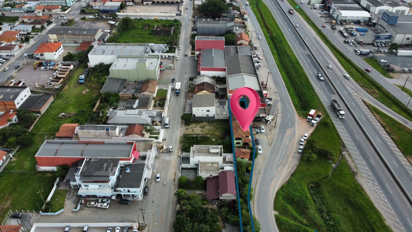 Terreno com excelente localização no Centro de Tijucas