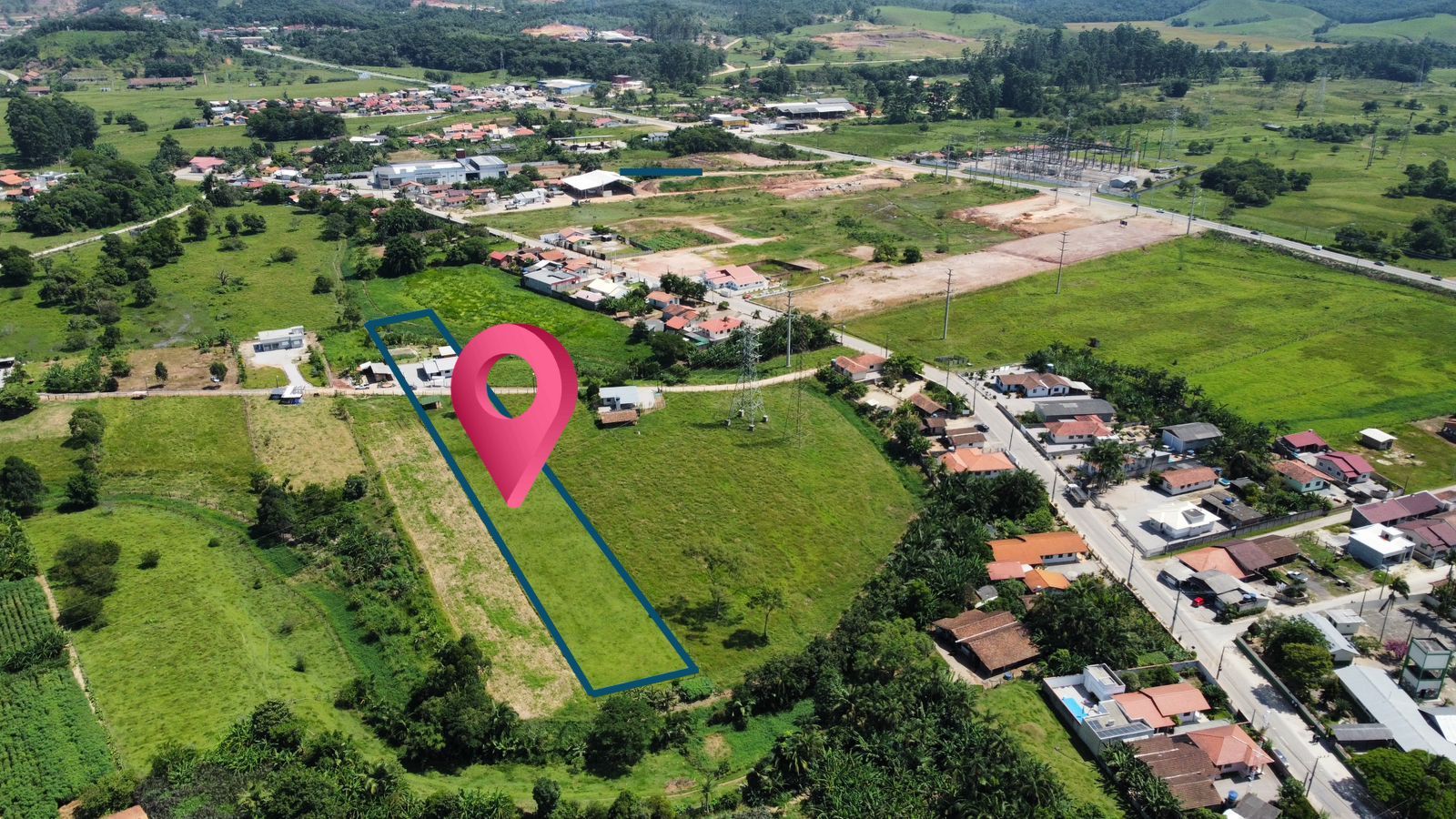 Sítio com casa sede no bairro Nova Descoberta em Tijucas