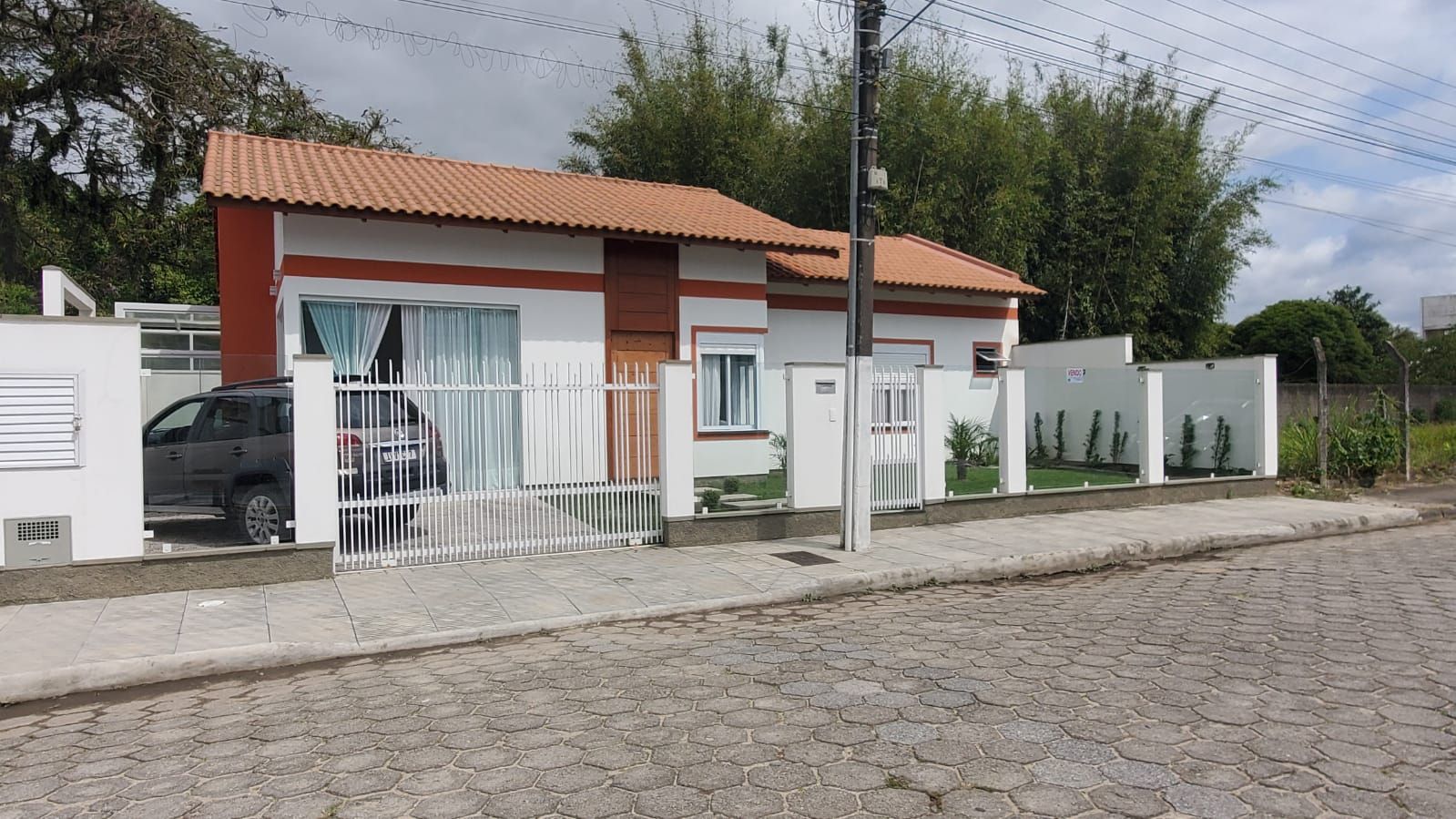 Casa com suíte no Centro em Tijucas