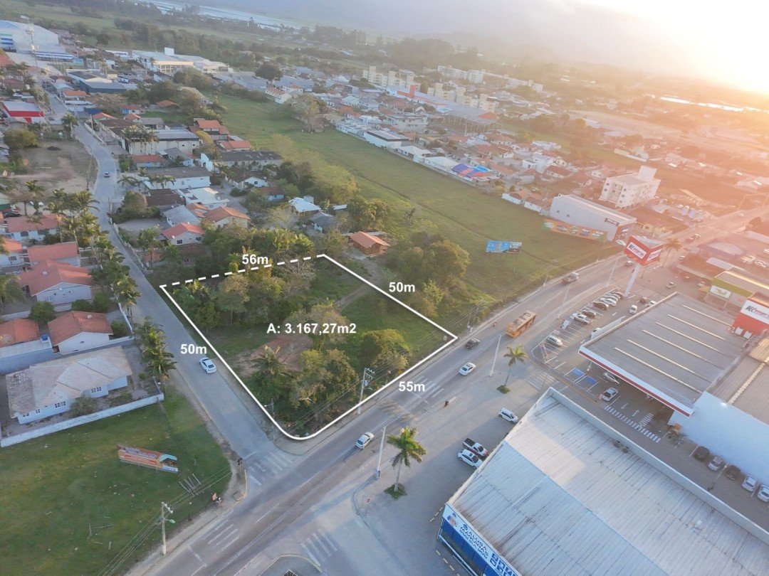 Terreno com Excelente localização á venda - Tijucas/SC
