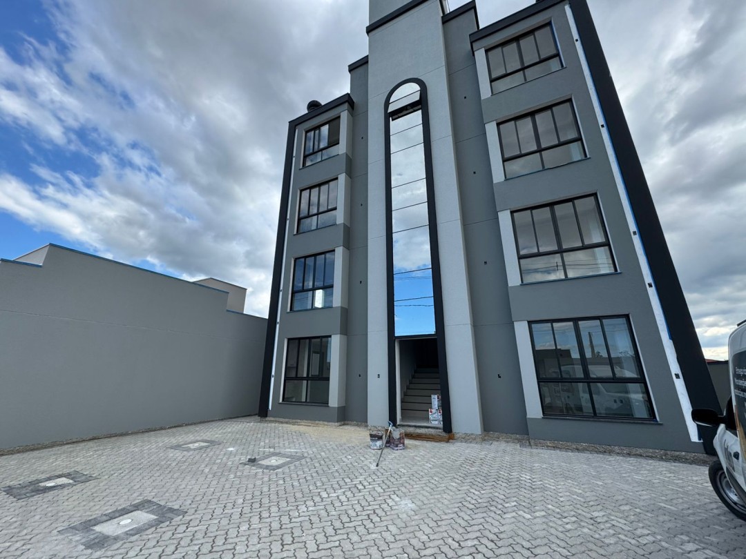 Apartamento com dois dormitórios á venda no bairro Centro - Canelinha/SC