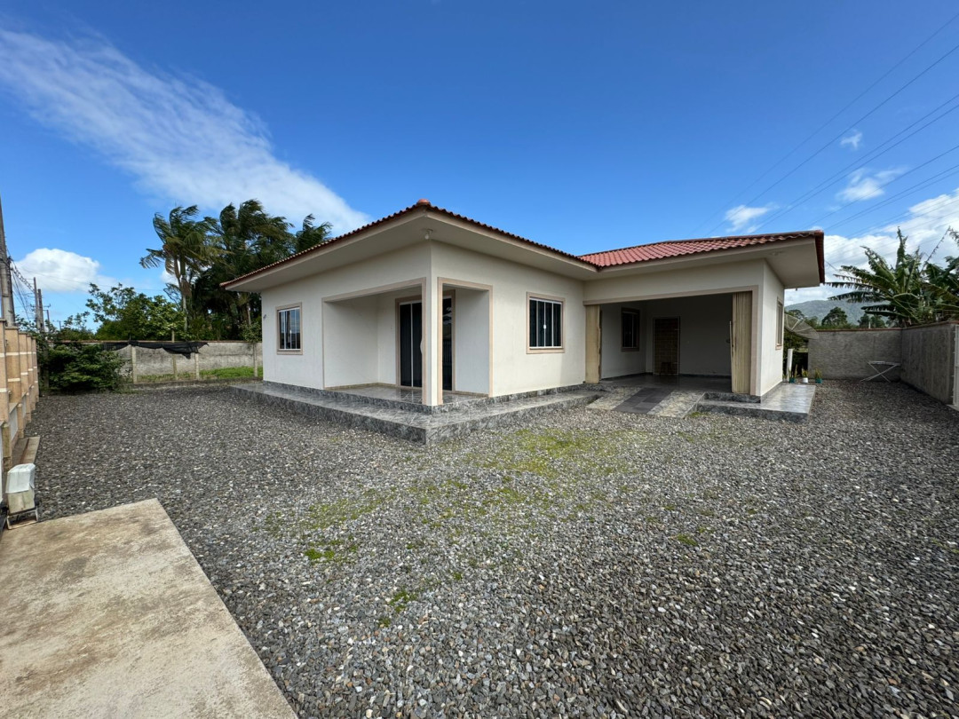 Casa com 3 dormitórios á venda - Tijucas/SC