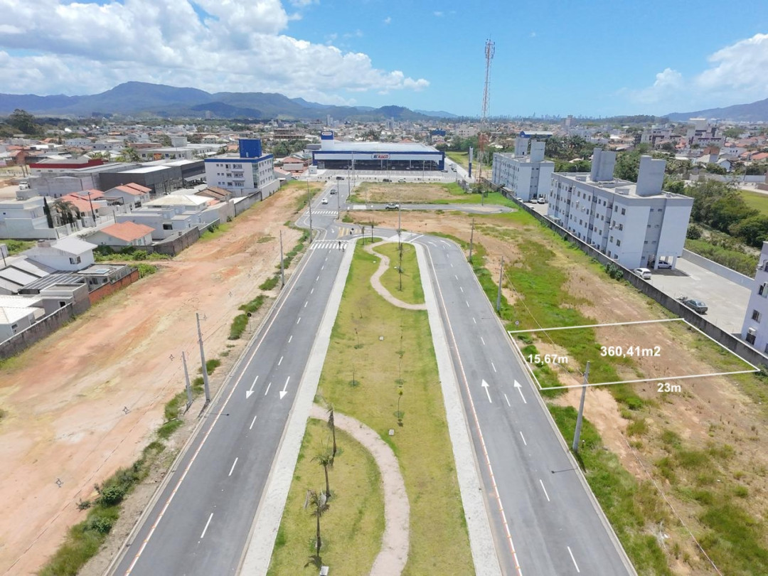 Lote de frente para a área verde no Loteamento Central Park em Tijucas/SC.