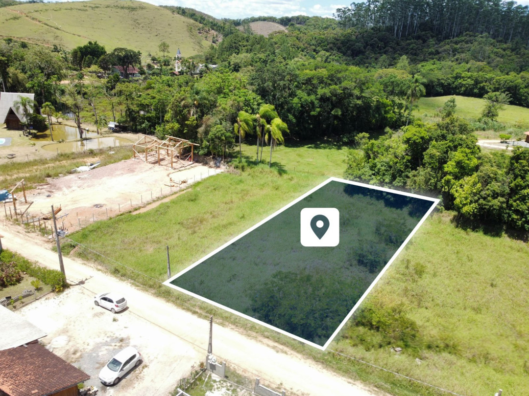 Excelente terreno plano no interior de Canelinha