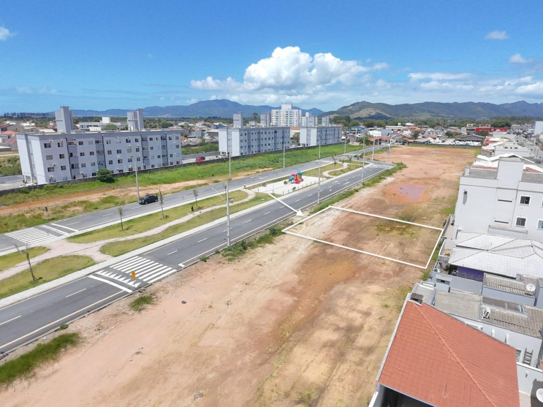 Lote de frente para a área verde no Loteamento Central Park em Tijucas/SC.