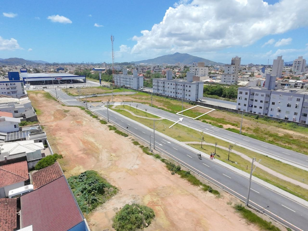 Lote de frente para a área verde no Loteamento Central Park em Tijucas/SC.