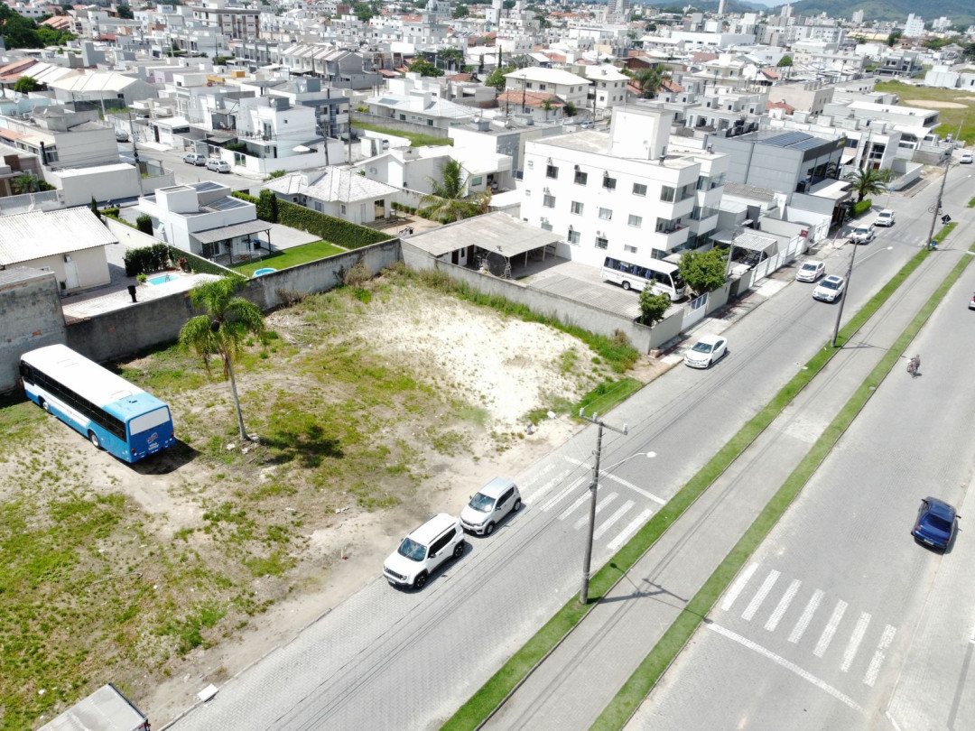 Terreno com 360m² para locação no bairro Areias - Tijucas/SC.