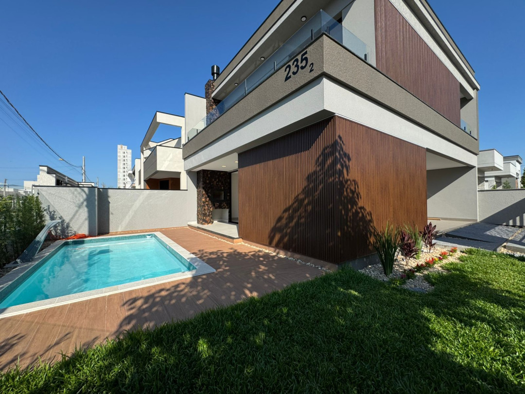 Casa a venda no bairro Areias - Tijucas/SC