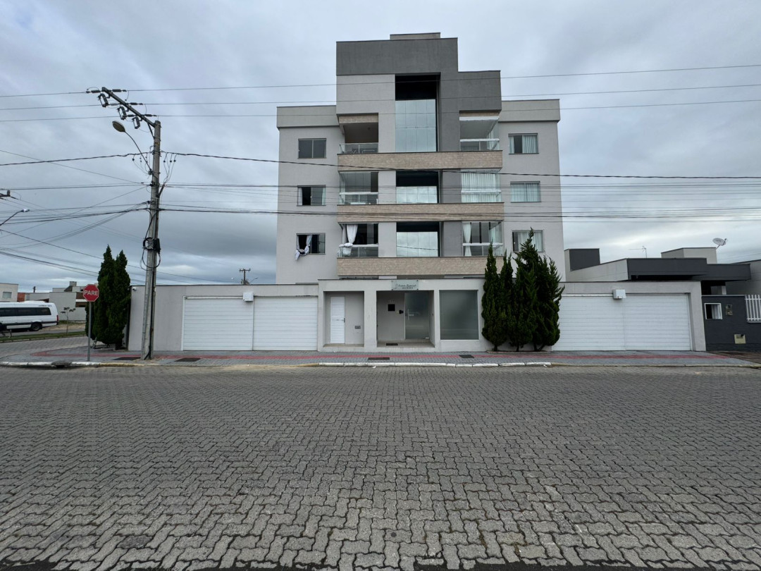Apartamento para locação no bairro Areias- Tijucas/SC