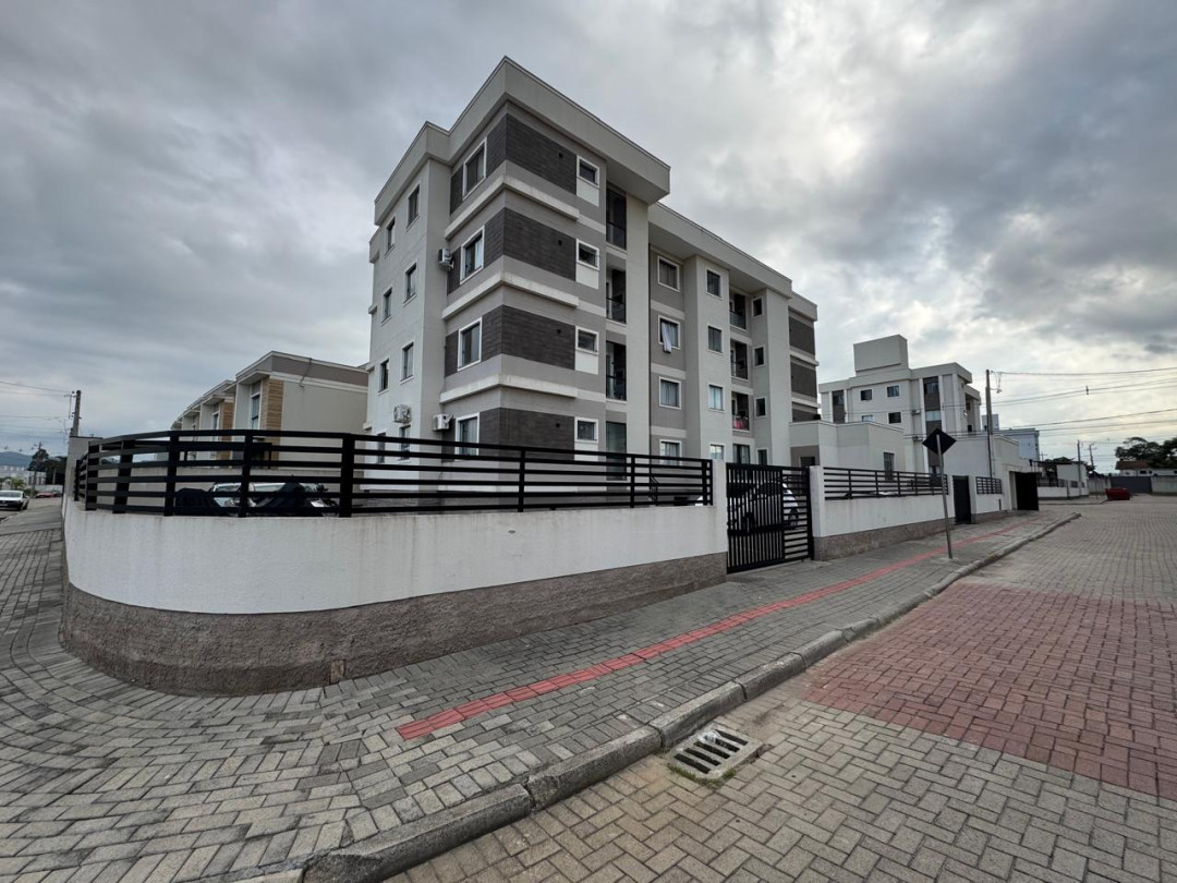 Apartamento com dois dormitórios à venda no bairro Joáia em Tijucas/SC.