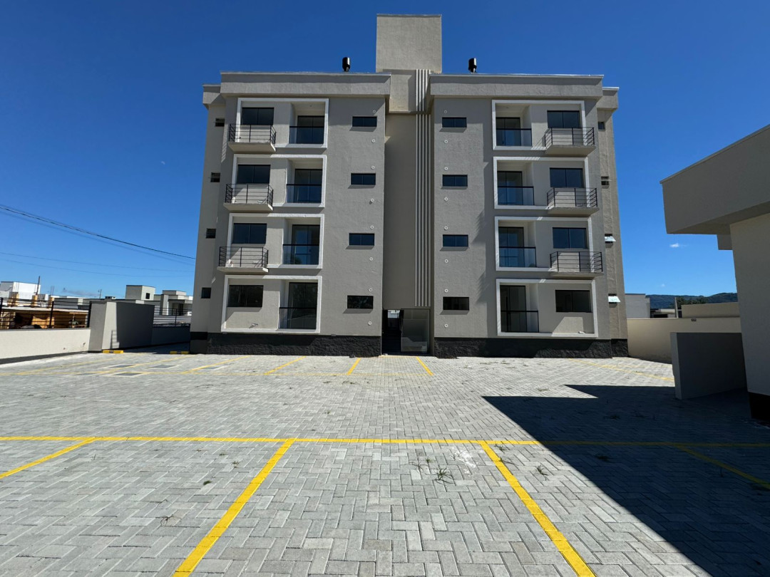 Apartamento com suíte à venda no Loteamento Galápagos, em Tijucas/SC.