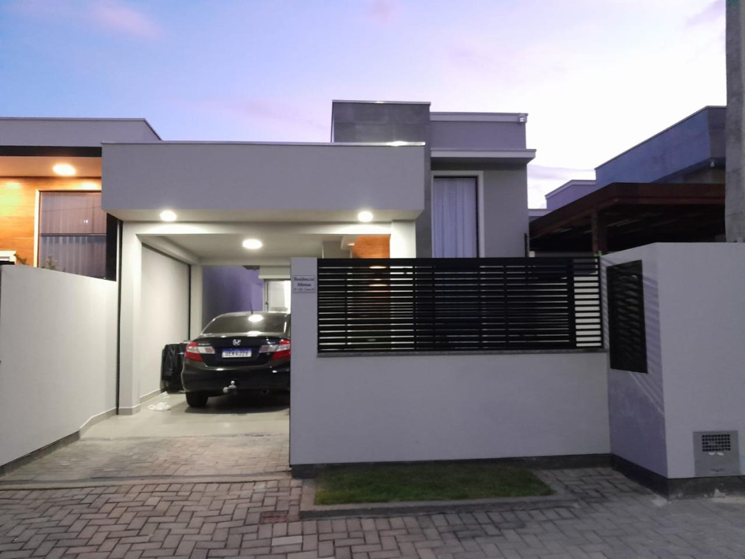 Casa a venda no bairro Areias - Tijucas/SC