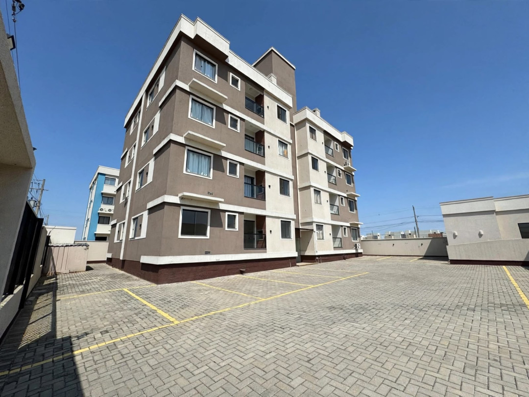 Apartamento com dois dormitórios sendo uma suíte à venda no bairro Joáia - Tijucas/SC.