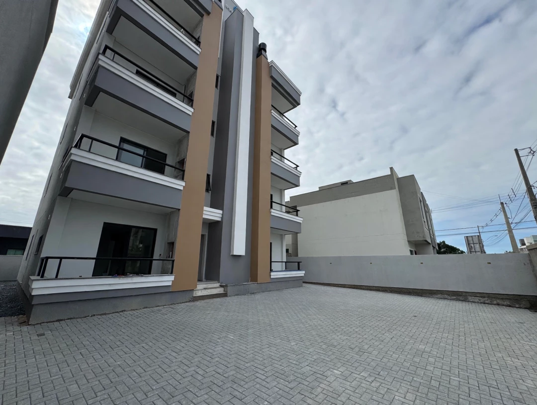 Apartamento garden à venda em Tijucas/SC