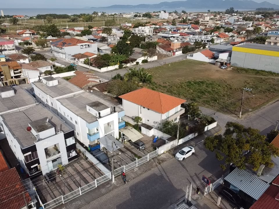 Apartamento para locação no bairro Praça - Tijucas/SC