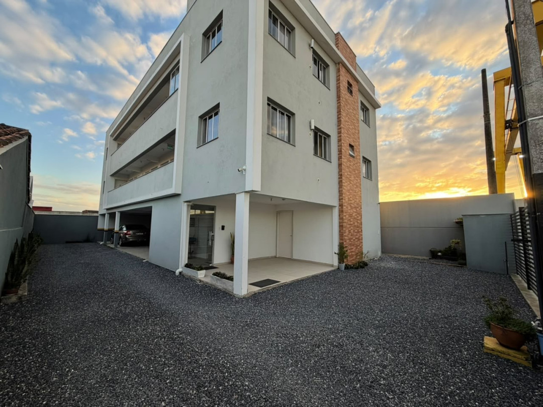 Apartamento com dois dormitórios para locação no bairro Sul do Rio - Tijucas/SC.