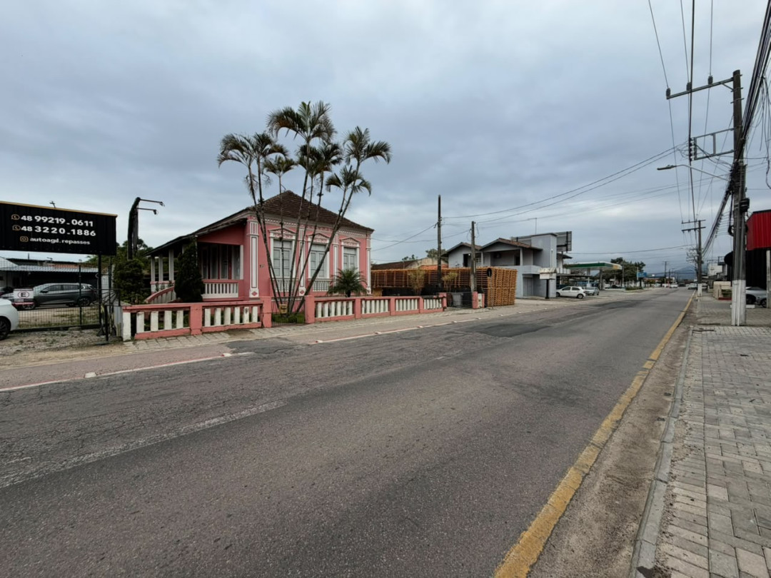 Sala  para locação no bairro XV de Novembro - Tijucas/SC
