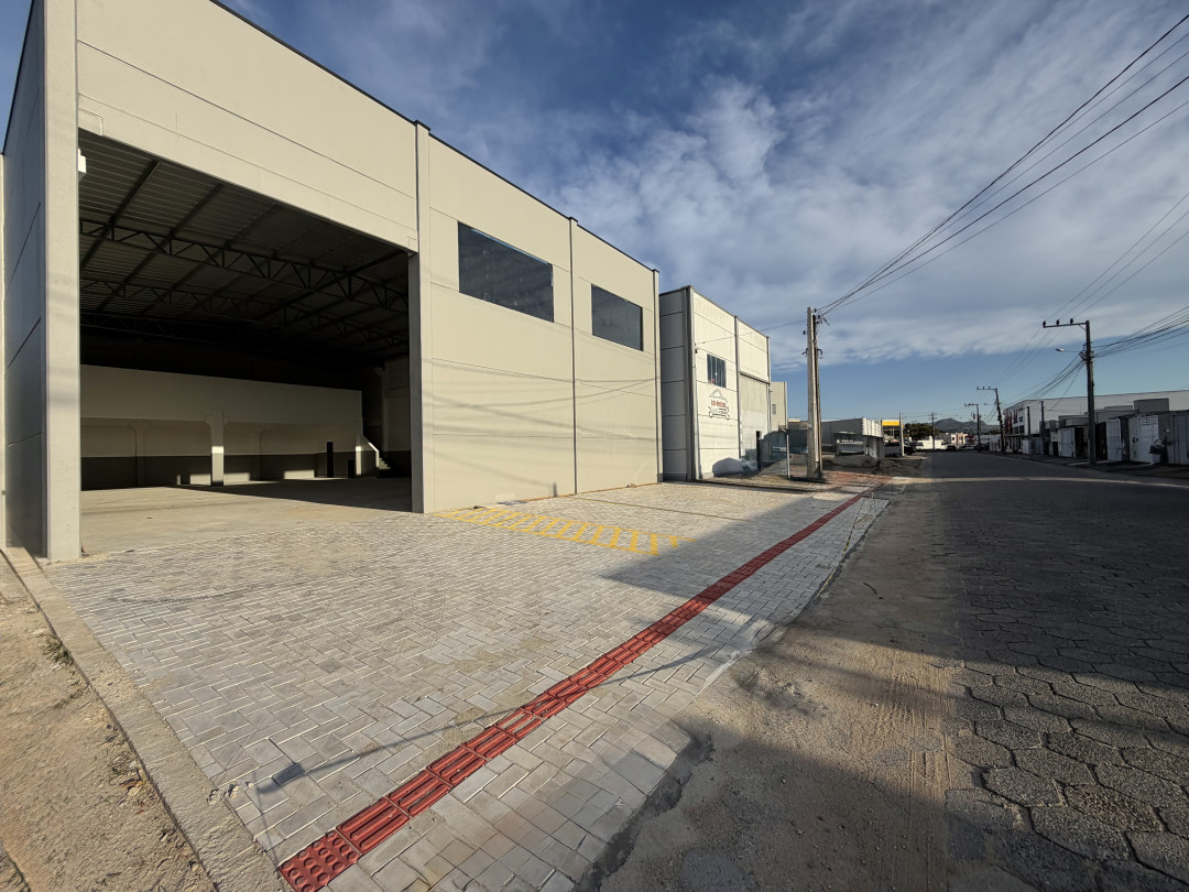Galpão para locação no bairro XV de Novembro - Tijucas/SC