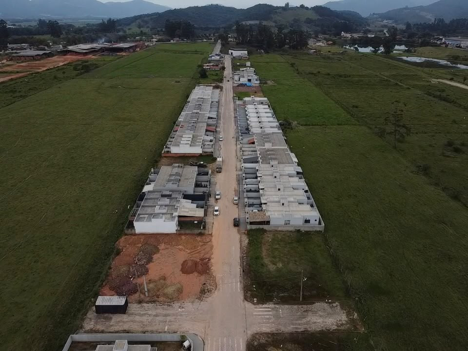 Excelente lote de esquina no bairro Nova descoberta - Tijucas