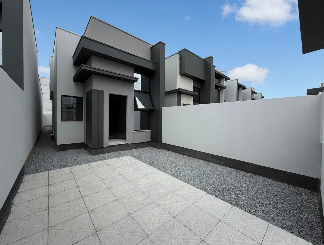 Casa com suíte à venda no loteamento Dom Geraldo, em Tijucas/SC