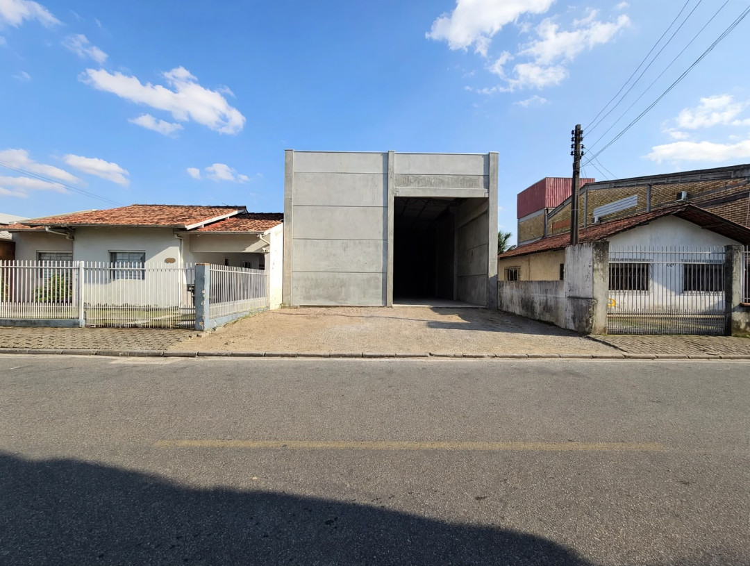 Galpão para locação no bairro Centro - Tijucas/SC