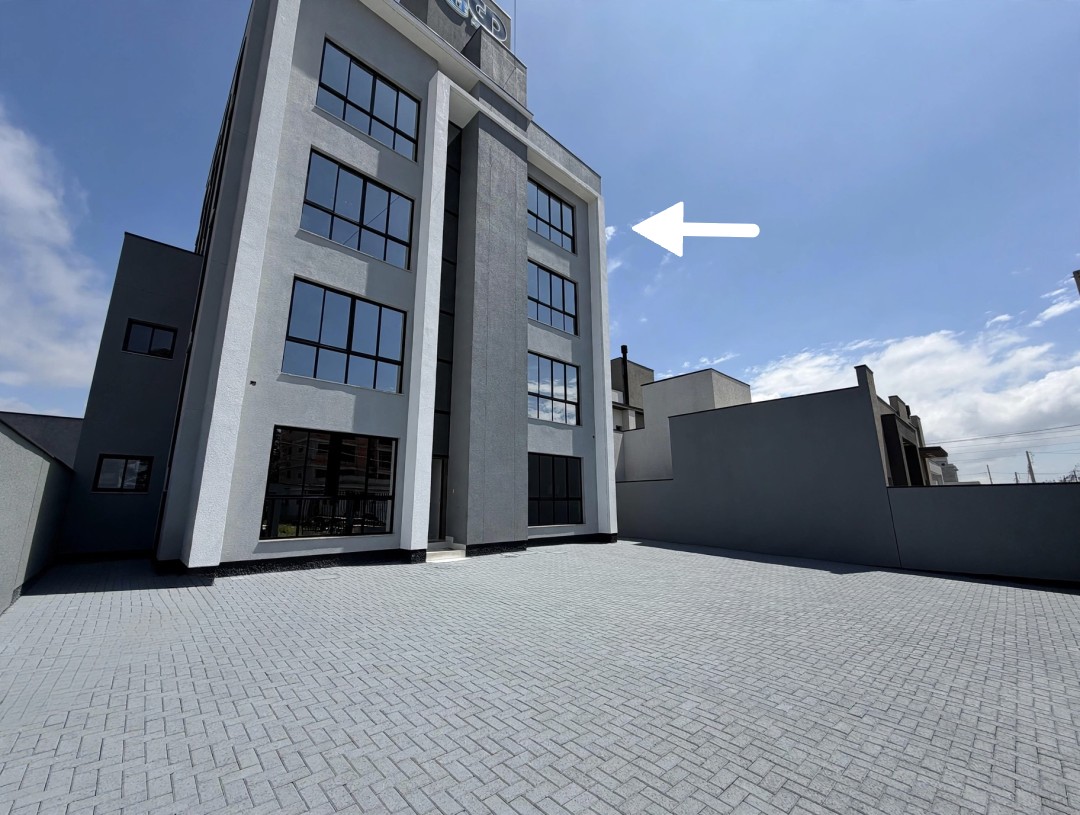 Apartamento com elevador e suíte à venda no loteamento Galápagos, em Tijucas/SC